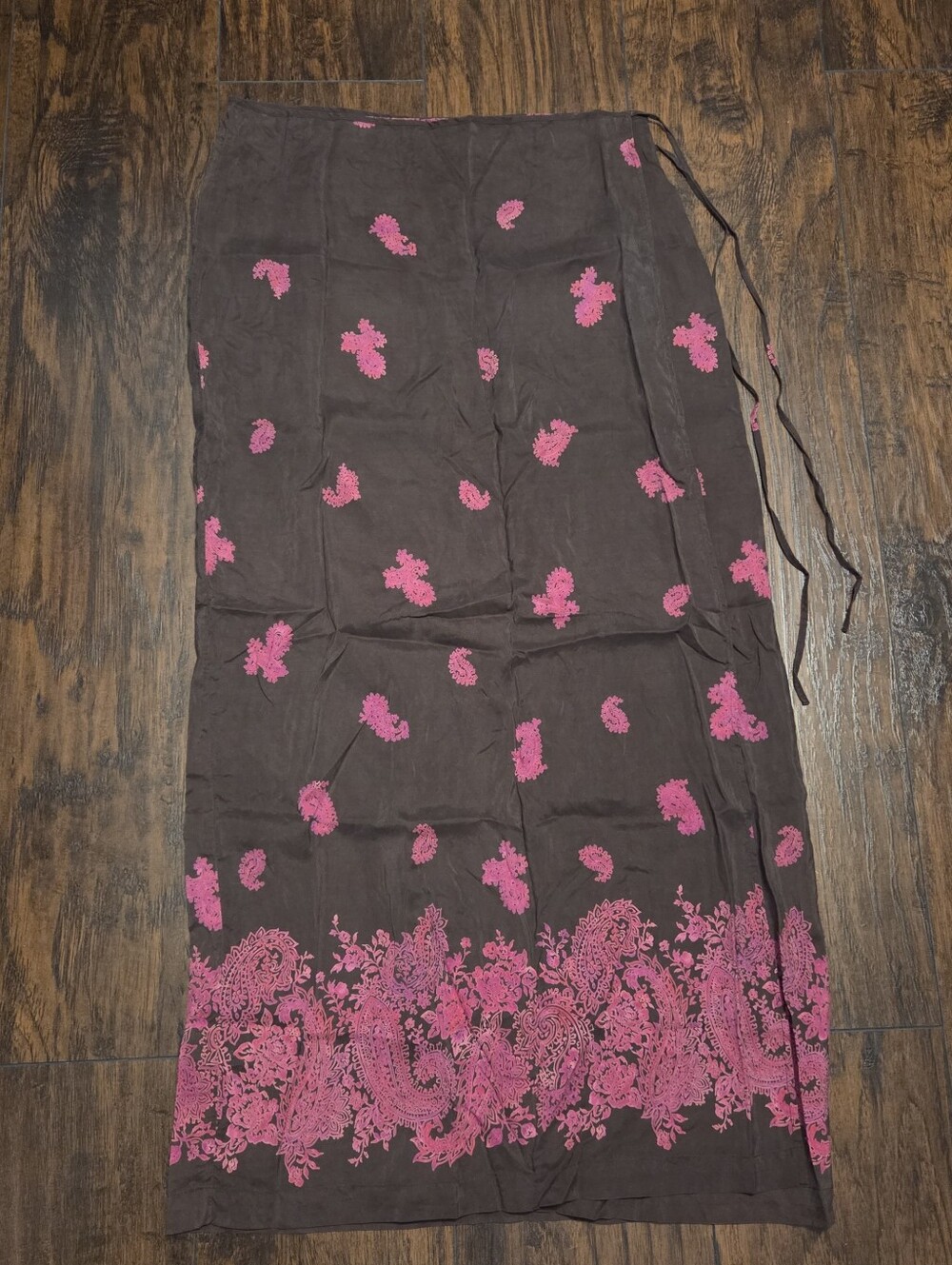 Vintage Brown Paisley Silk Wrap Skirt Size 13/14 - Picture 3 of 6